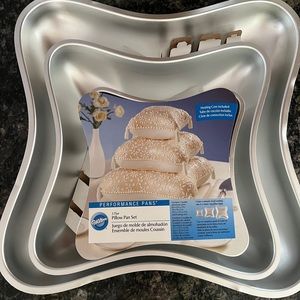 Aluminum new pillow shaped cake pans